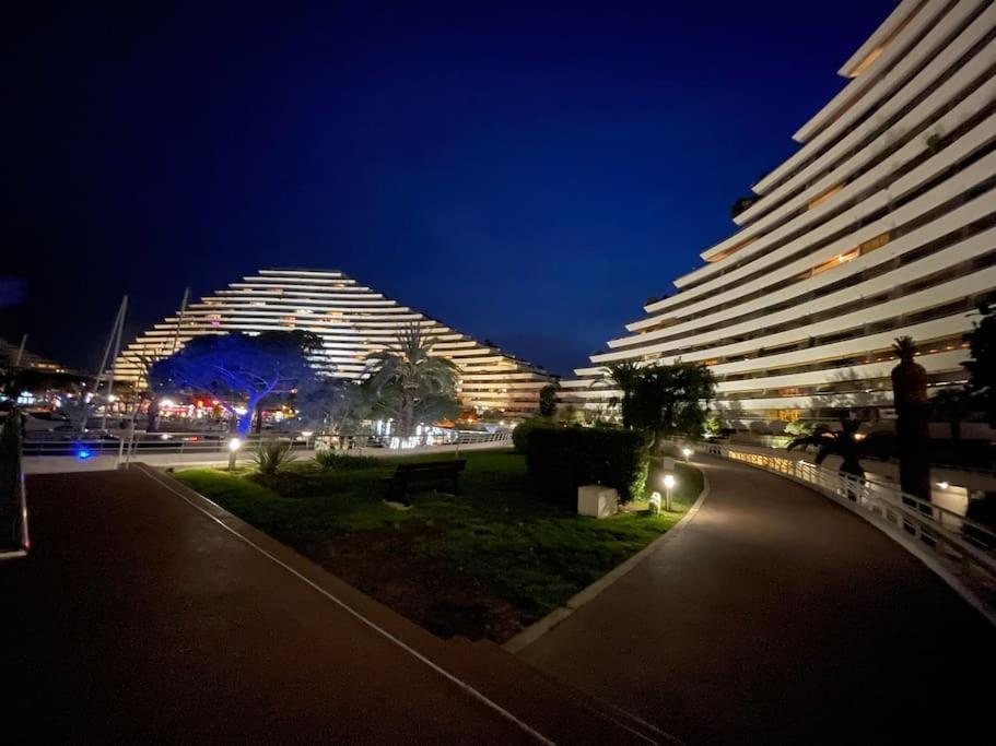 Studio A 2 Pas De La Plage Villeneuve-Loubet Exterior photo