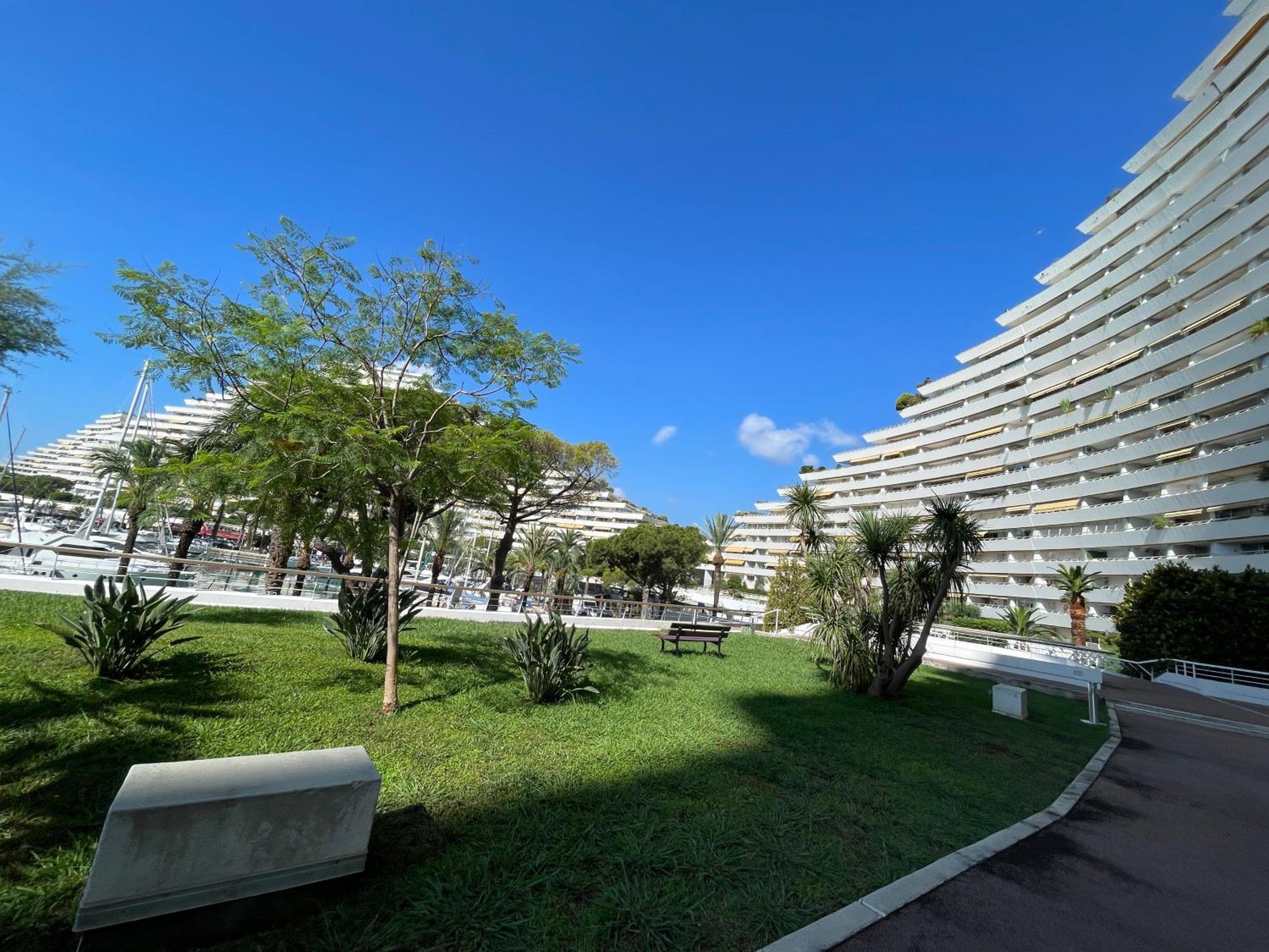 Studio A 2 Pas De La Plage Villeneuve-Loubet Exterior photo